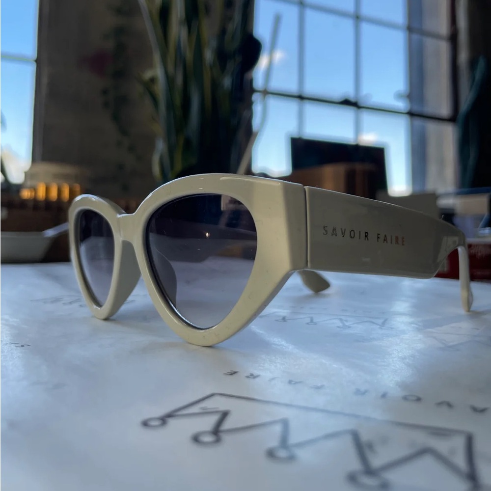 Creme Savior Faire Sunglasses